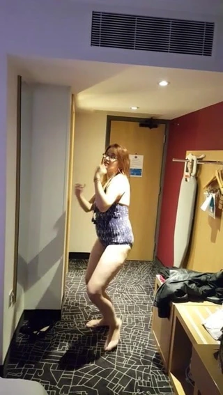 Üniversite İngiltere baskısında hayat (milf kalıyor)