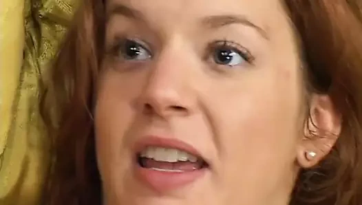 Sürtük becerdin itibaren arkasında süre emme başka bir çük