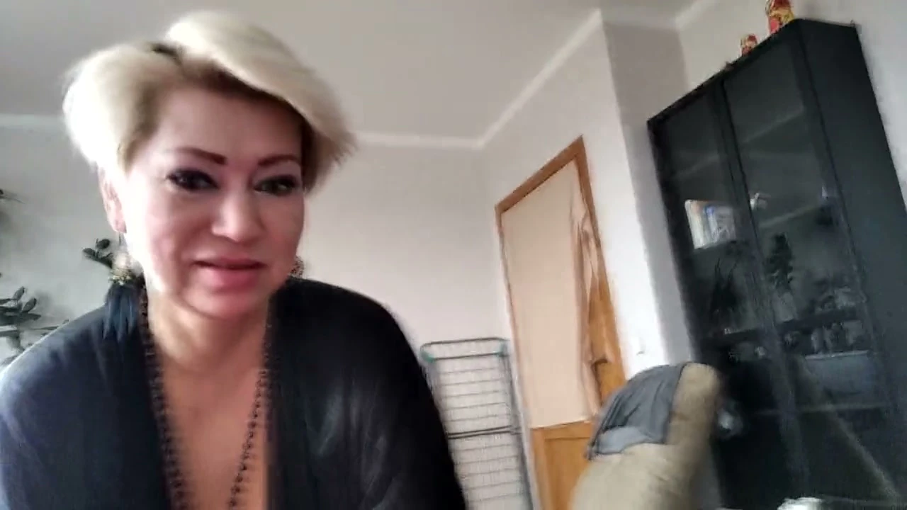 What to Do After 45? (4) Aimee & Petter, Marriage under the microscope: a blowjobs of a mature Russian-Ukrainian wife…