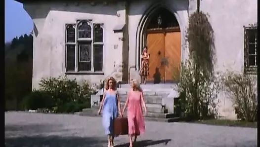Brigitte lahaie gel benimle oyna 3 (1979) sc9