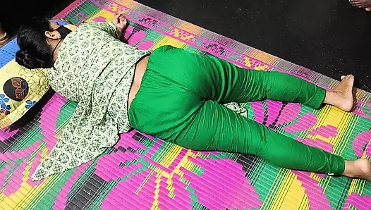 Teyzem desi köylü evinde anal seks yapıyor