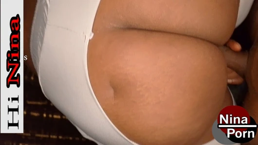 Erkek arkadaşımı en iyi arkadaşımla götünü sikmesi için kur