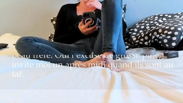 Kayınbiraderim beni sikti, prezervativi çıkardım ki orospu vajinama sıksın.