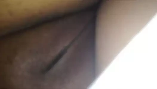 Kolombiyalı kız arkadaş kedi dudaklar