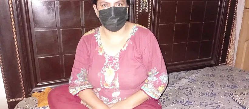 Üst sınıf güzel Üvey Kız Kardeş daracık amı hintçe sesli seks hikayesi Mms,