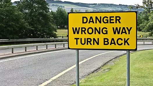 Islak bir gecede ormanda üvey anne ile, bölüm 1