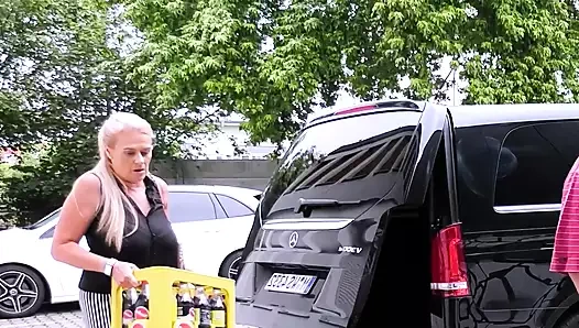 Marina büyük yarakları seviyor