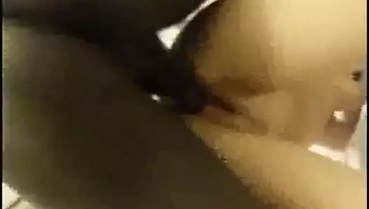 Karımı becermek için bir arkadaşımı davet ettim