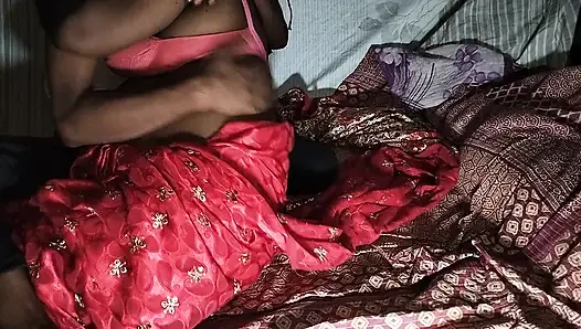 Pareja de recién casados, marido y esposa en tiempo romance completo - parte 1