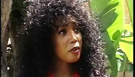 Kısa saçlı vahşi hatun yarağa güzelce binmeyi biliyor