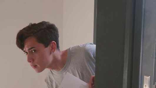 Realmom - sıcak dövmeli milf joanna angel bir sapığı sikikleri