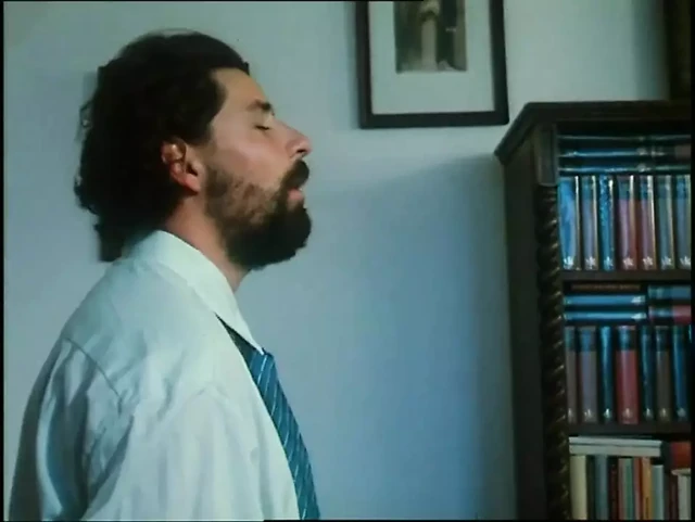 Büyük horoz ile anal seks! (tam film)