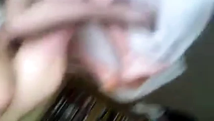 Suzy kullanma onu anal oyuncaklar