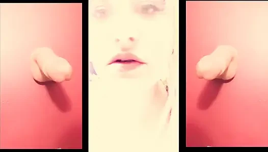 Kız arkadaşın seni pornoya bakarken yakaladı, bu yüzden sana tükürüyor ve sikini tokatlıyor konuşmadan