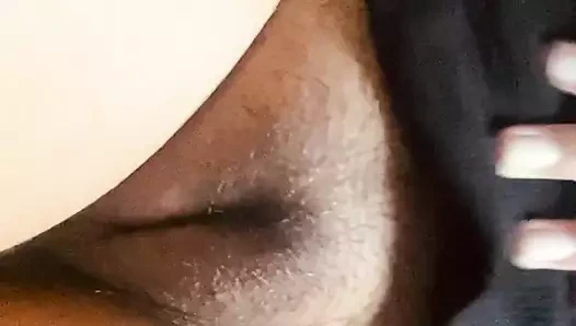 Küçük kıllı Desi Hintli amcık