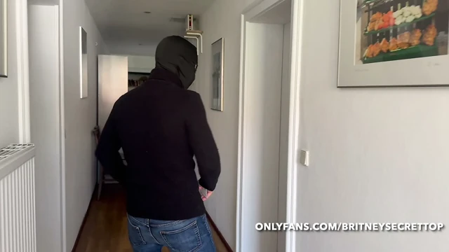 He stole her laundry... and then she made him an offer he couldn't refuse