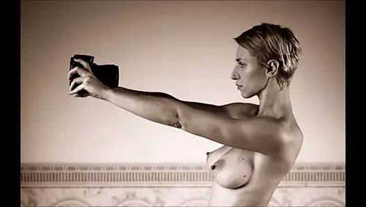 Retro monokrom 3403'te gizlice uyandırıldı