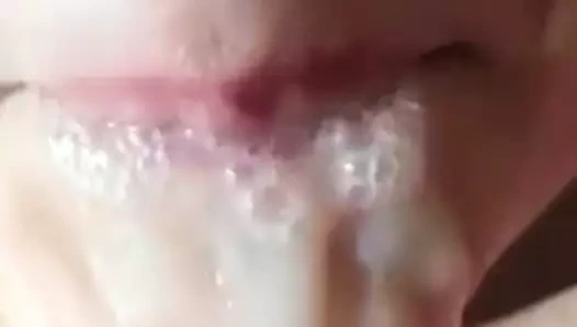 Ağıza kalın boşalma