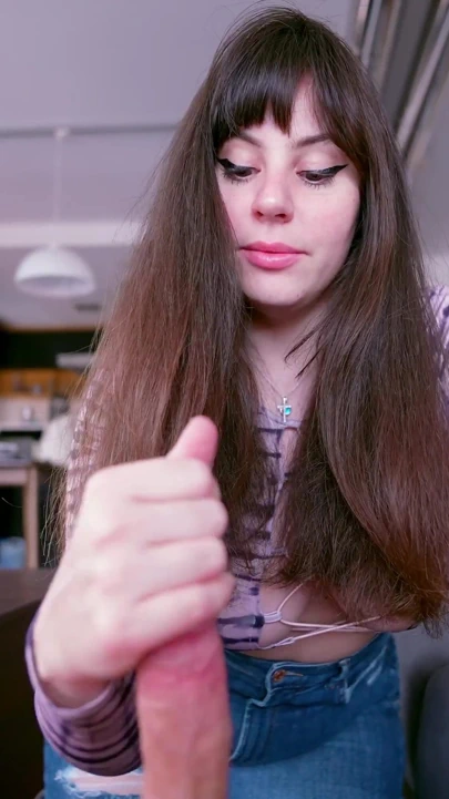 Arkadaşımı iyi bir doz göt terapisiyle teselli ediyorum | Klip 1