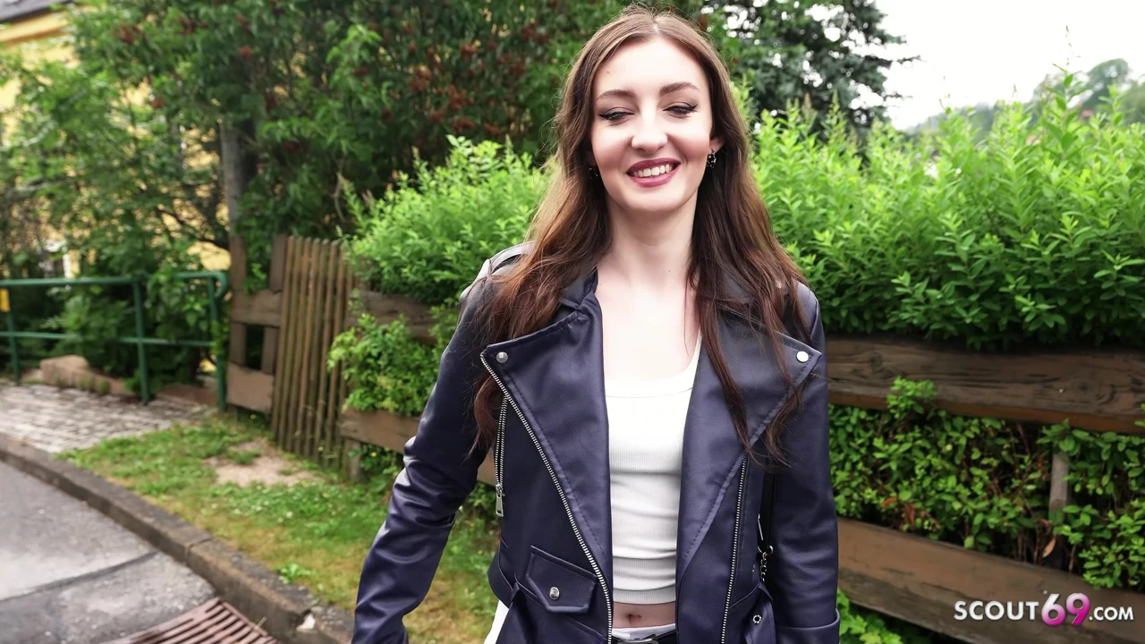 GERMAN SCOUT – Fit Beauty Joanna Grace Pick Up for no Condom Casting Fuck