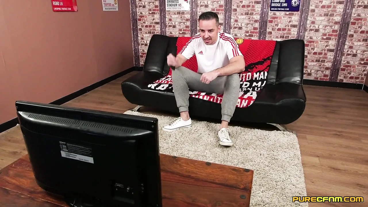 Aussie World Cup Distraction Babe Babe Porn Feat Sapphire Rose (Aussie Stars Selection) - Melbourne Locals Only - Australian Sex Video