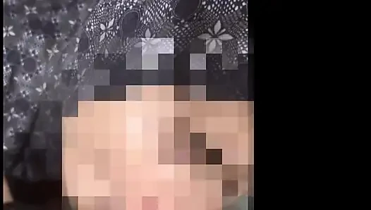 Yüksek sesle emiyor