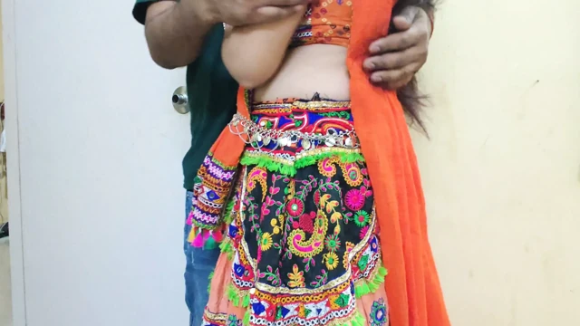 Bahaneyle gel bhabhi ji, sikilmek için