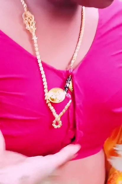 Секс дези в джунглях на улице