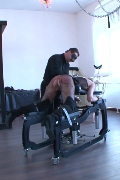 German Hardcore - German slave blond