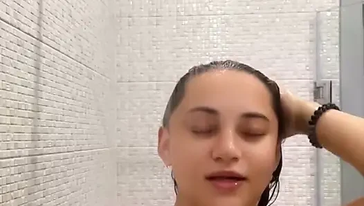 Snapchat duşunda benimle boşal