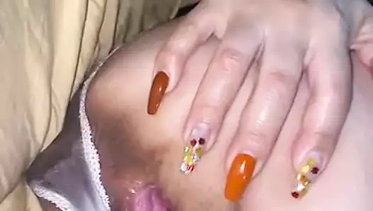 Parmaklama karısının kedi