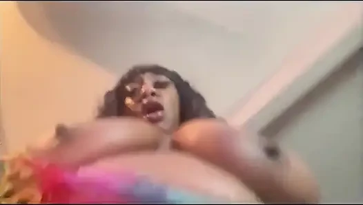 Amcığıma ne yapacağını söyle