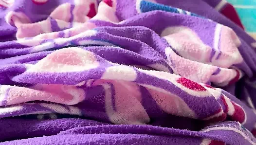 Güzel Kız Mastürbasyon Yapıyor