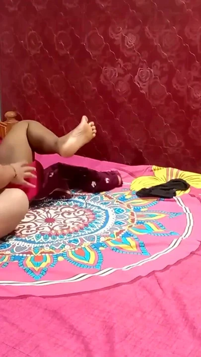 Desi Köy Bhabhi İngilizce Chudai | Bölüm 1
