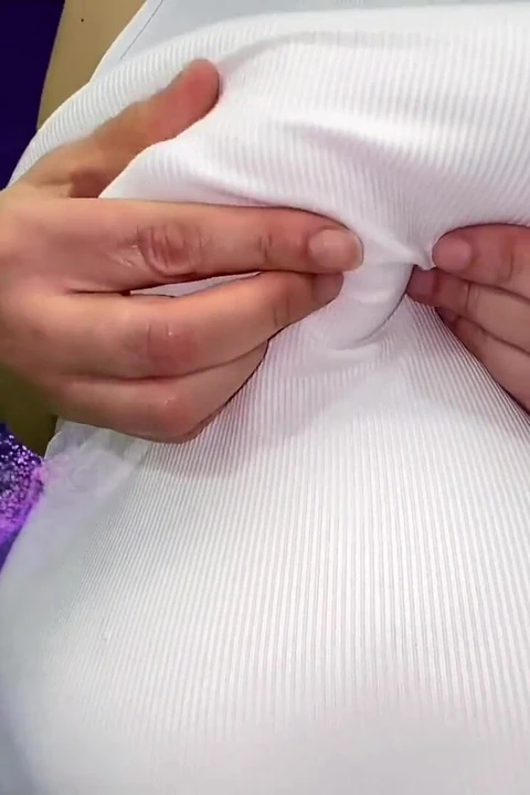 Хакоу молочные сиськи в чашке