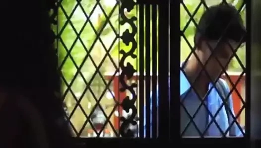 Hint milf ev hanımı çalış seks oyun