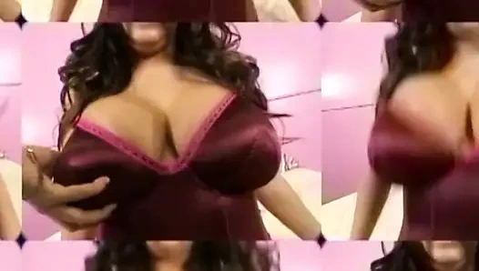 Brandy Talore sikiliyor gerçekten büyük doğal göğüslerine boşalıyor