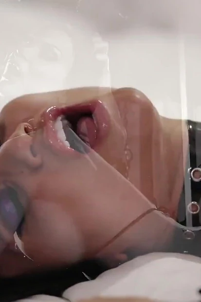 Связанная похотью - Игры похотливых шлюшек No5