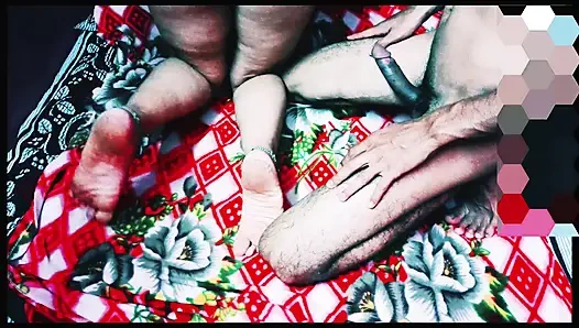 Bangladeşli teyzenin göğüsleri ve meme uçları ateşli romantizm çıplak kızlar xxx video