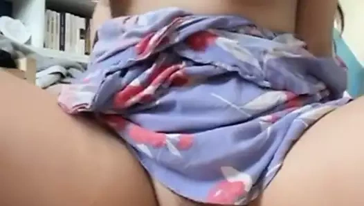 Mandy çıplak gider