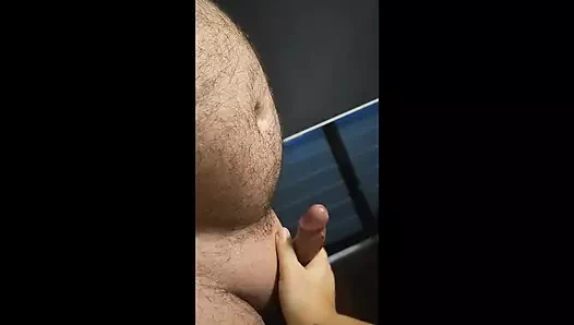 Azgın anne Tinder'da randevuya 31 çekiyor