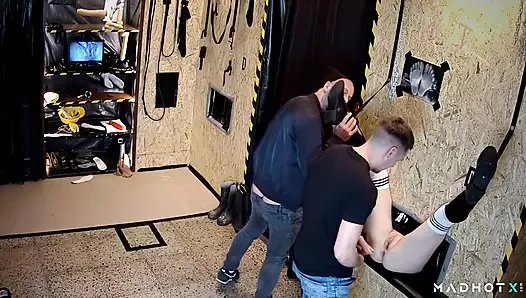 1 sıkı amcık için 2 yarak