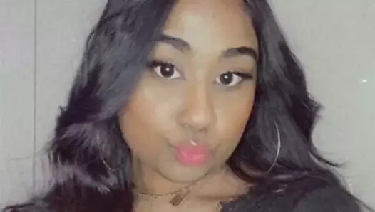 Hintli sürtükler bölüm 4'in tadını çıkarıyor