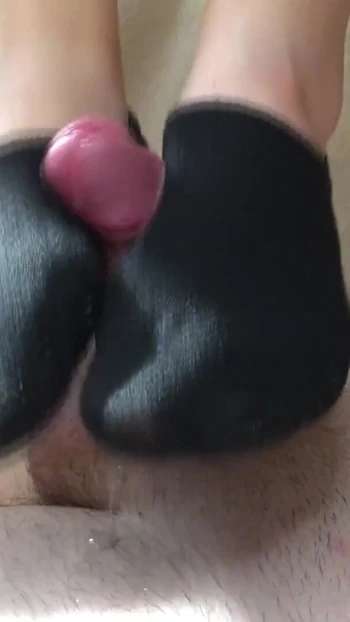 Эмоциональный момент из "Отличная ногами в черных носках"