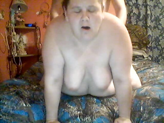 Seksi iri güzel karımı amından domaltarak sikiyorum