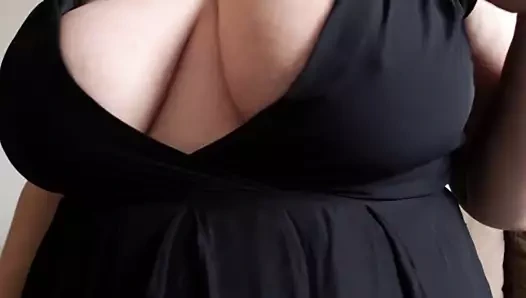 Seios gigantes sendo Massageados (big memeli) ANAL kız