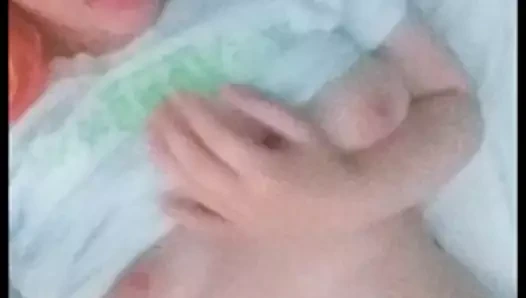 Lola yalamak tavşan