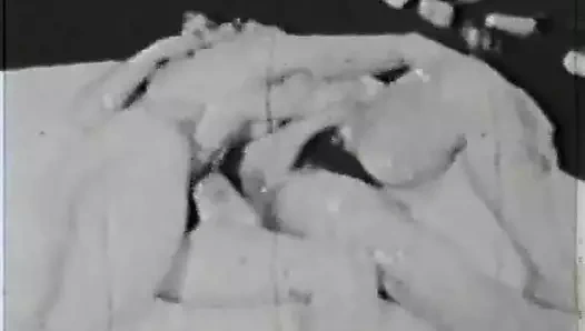 1960'ların kızları erkekleri yer