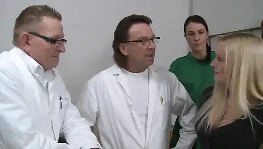 Hastanede seks partisi