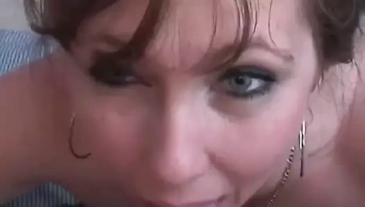 İyi bir oral seks, bugün kocanızı fazlasıyla mutlu edecek